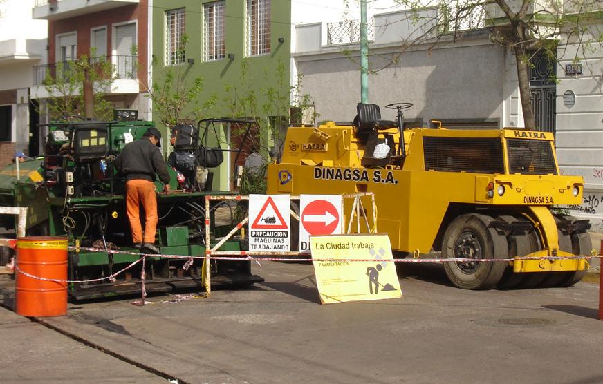 Alquiler de máquinas viales